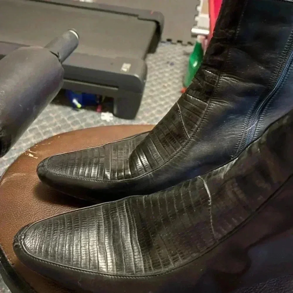 Cole Haan Black Leather Point Toe Heel Boots